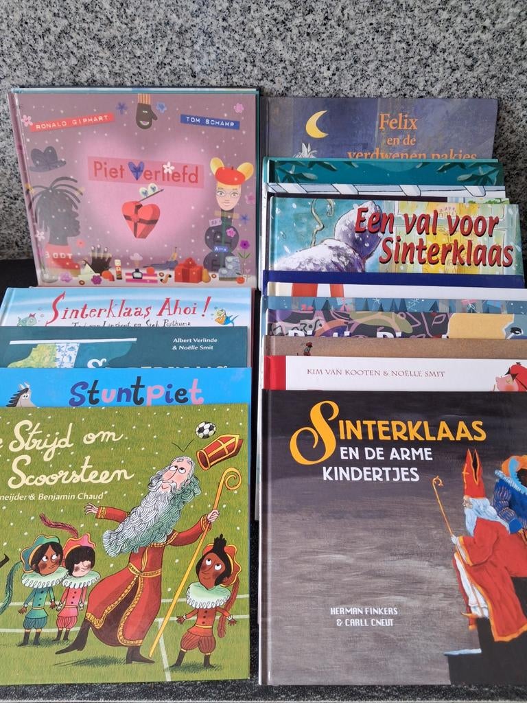 23 kinderboekjes sinterklaas, Ophalen of Verzenden