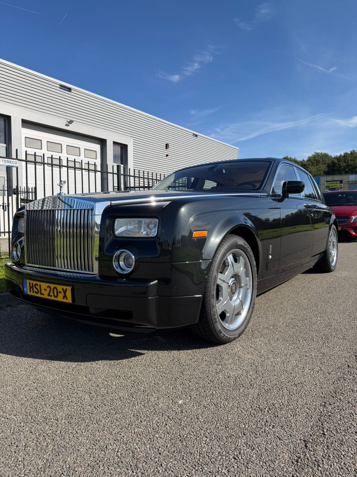 Prachtige Rolls Royce Phantom uit 2006 in Dark Emarald Green, Automaat, Achterwielaandrijving, 460 pk, Beige