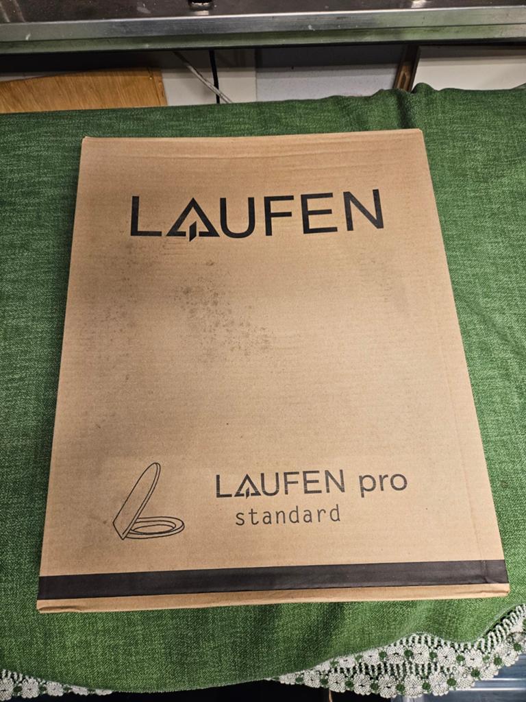 Laufen Pro Standard Toiletzitting met deksel, wit, Doe-het-zelf en Verbouw, Sanitair, Nieuw, Toilet, Ophalen of Verzenden