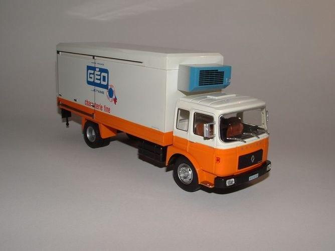 Saviem SM260 koelwagen Géo 1972 Altaya 1:43, Hobby en Vrije tijd, Modelauto's | 1:43, Ophalen of Verzenden, Nieuw, Bus of Vrachtwagen