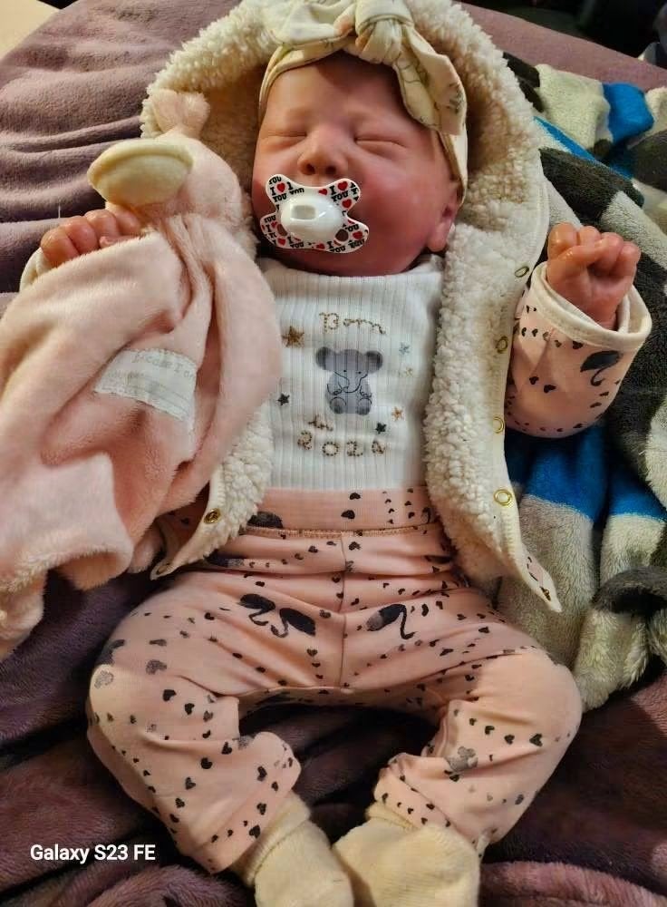 Reborn Chase kit Bonnie Brown met certificaat, Verzamelen, Ophalen, Zo goed als nieuw, Kleertjes, Levensecht of Reborn