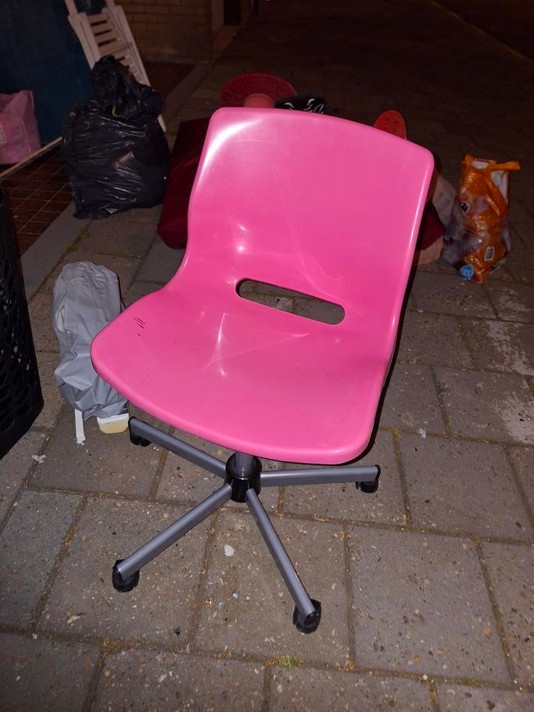 Gratis bureaustoel, Ophalen, Gebruikt, Zwart