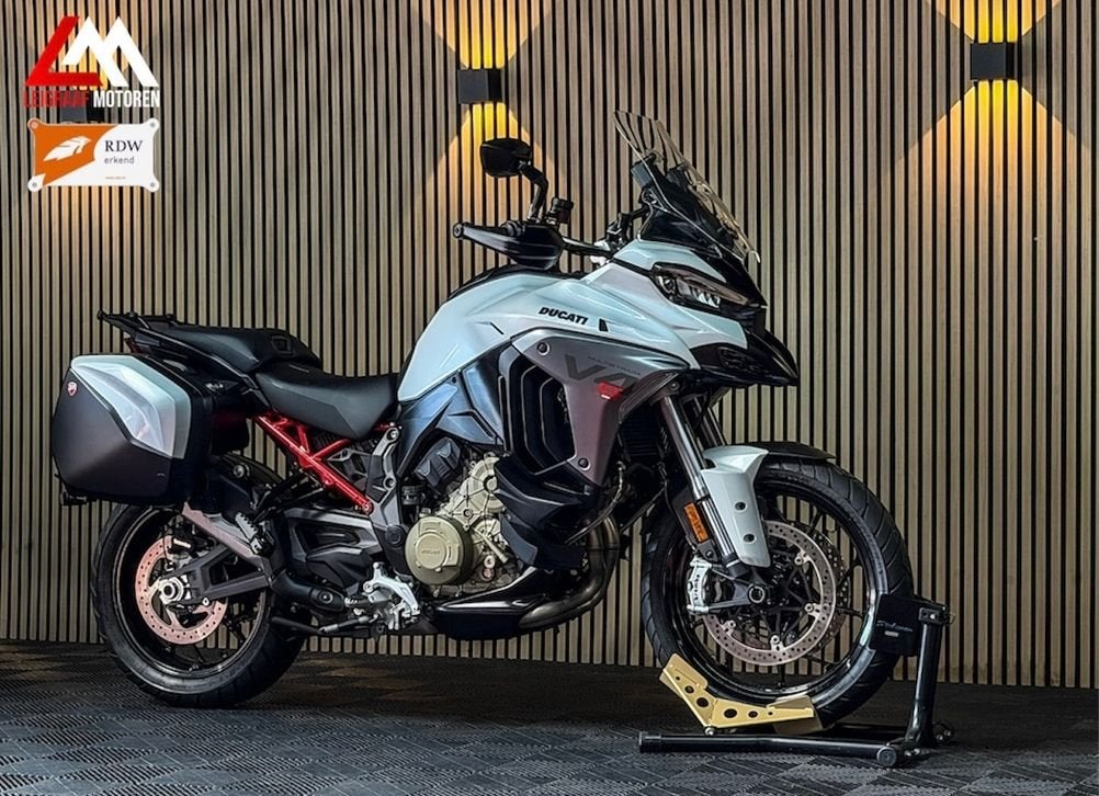DUCATI MULTISTRADA V4 S - 2025 - Travel & Radar - Nieuwstaat