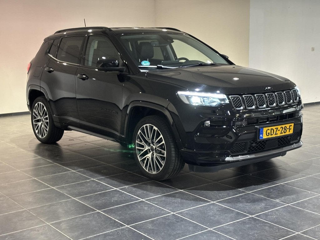 Jeep Compass 1.5T e-Hybrid S | Leder | Stoelventilatie | Nav, Auto's, Jeep, Gebruikt, 4 cilinders, Zwart, Bedrijf