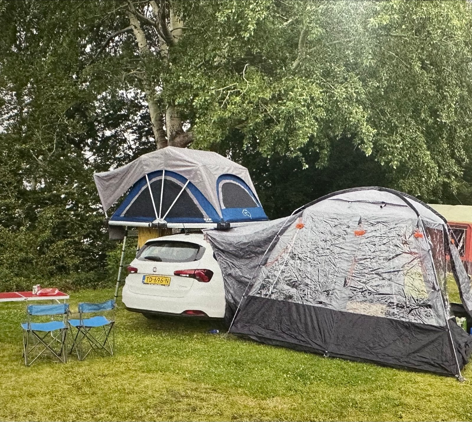 EuroTrail Hockenheim voortent/luifel voor auto, camper & bus, Ophalen, Zo goed als nieuw, Tot en met 4