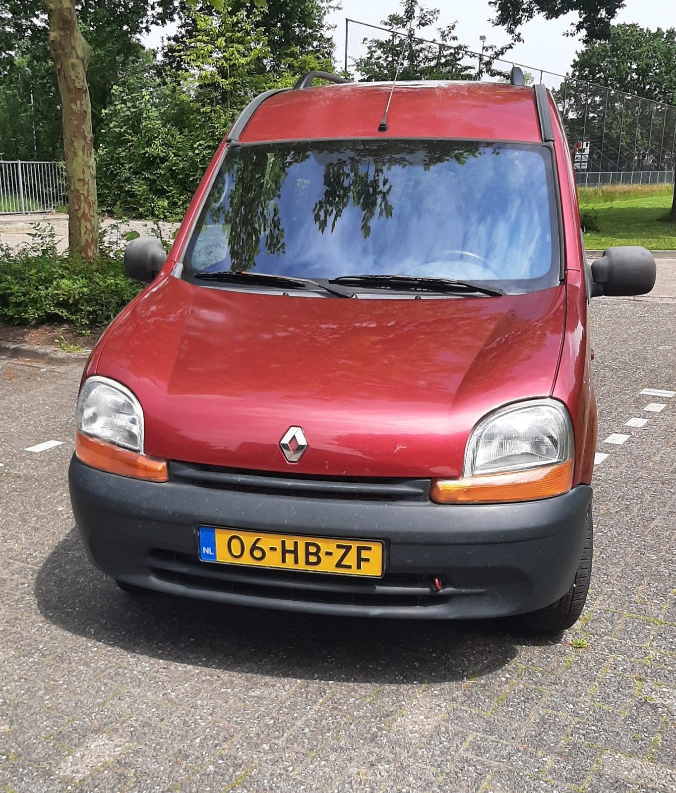 Renault Kangoo 1.4 benzine rolstoel auto 2001, Particulier, Te koop