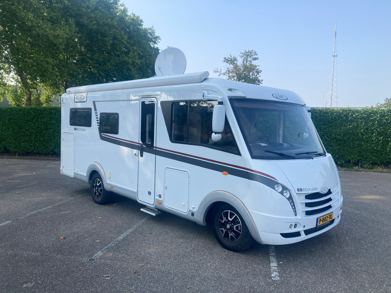 Mooie luxe LMC I655G met hoekbank, Integraal, Ringverwarming, Fiat, Particulier