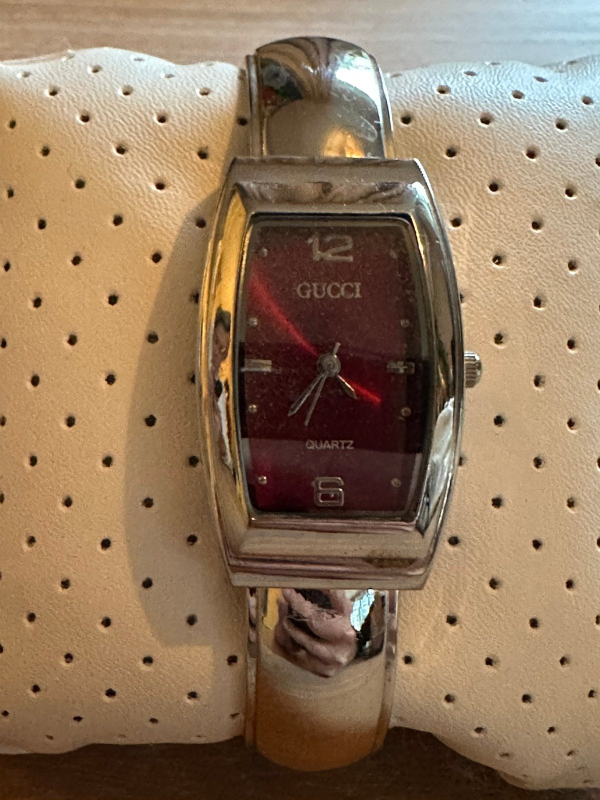 mooi vintage Gucci cuff watch Silverstone rectangular case, Overige merken, Staal, Gebruikt, Polshorloge