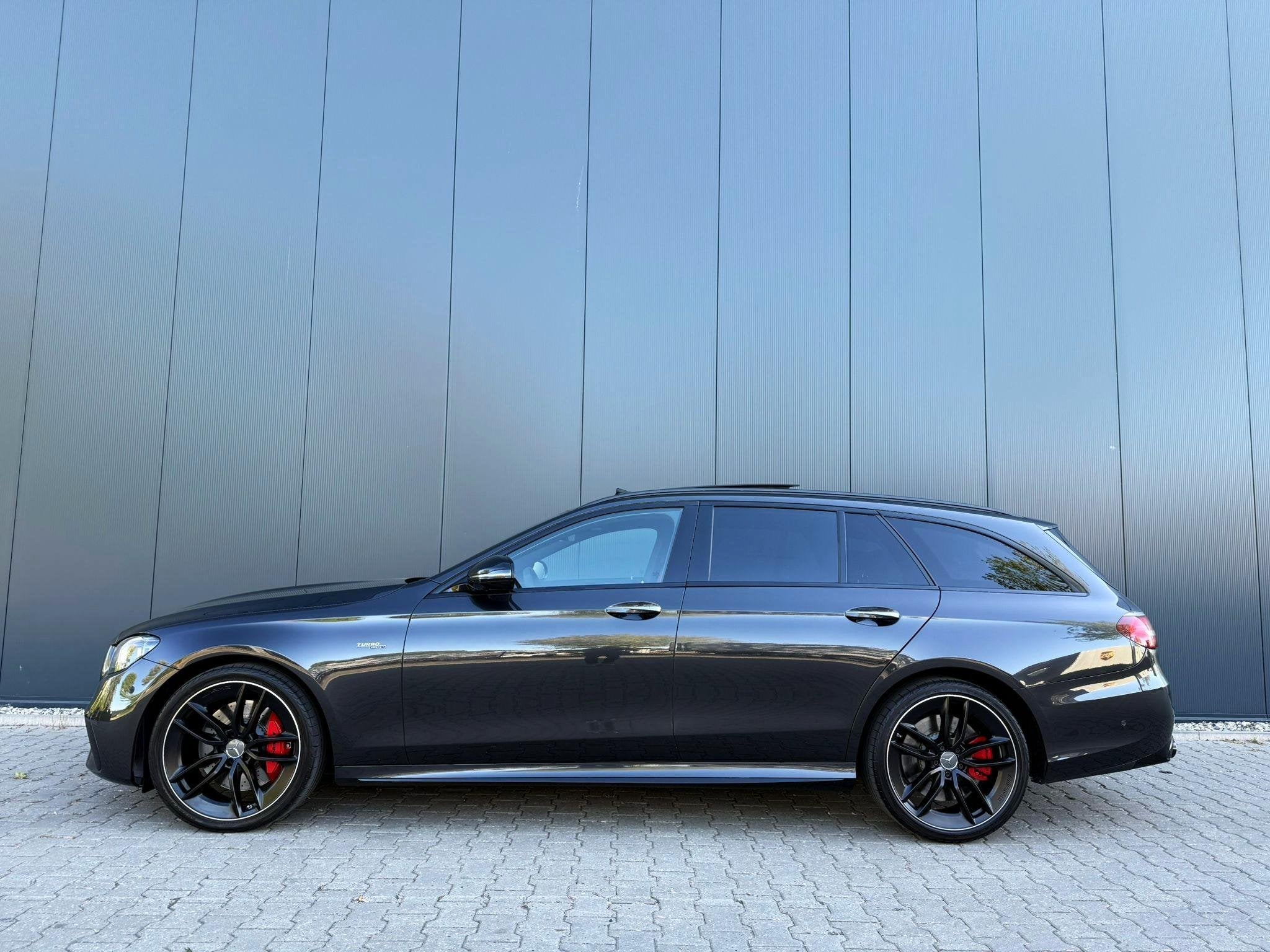 Mercedes-Benz E-klasse Estate AMG 53 4MATIC airmatic / pano, Auto's, Automaat, Lane Keeping Assist, 435 pk, Gebruikt