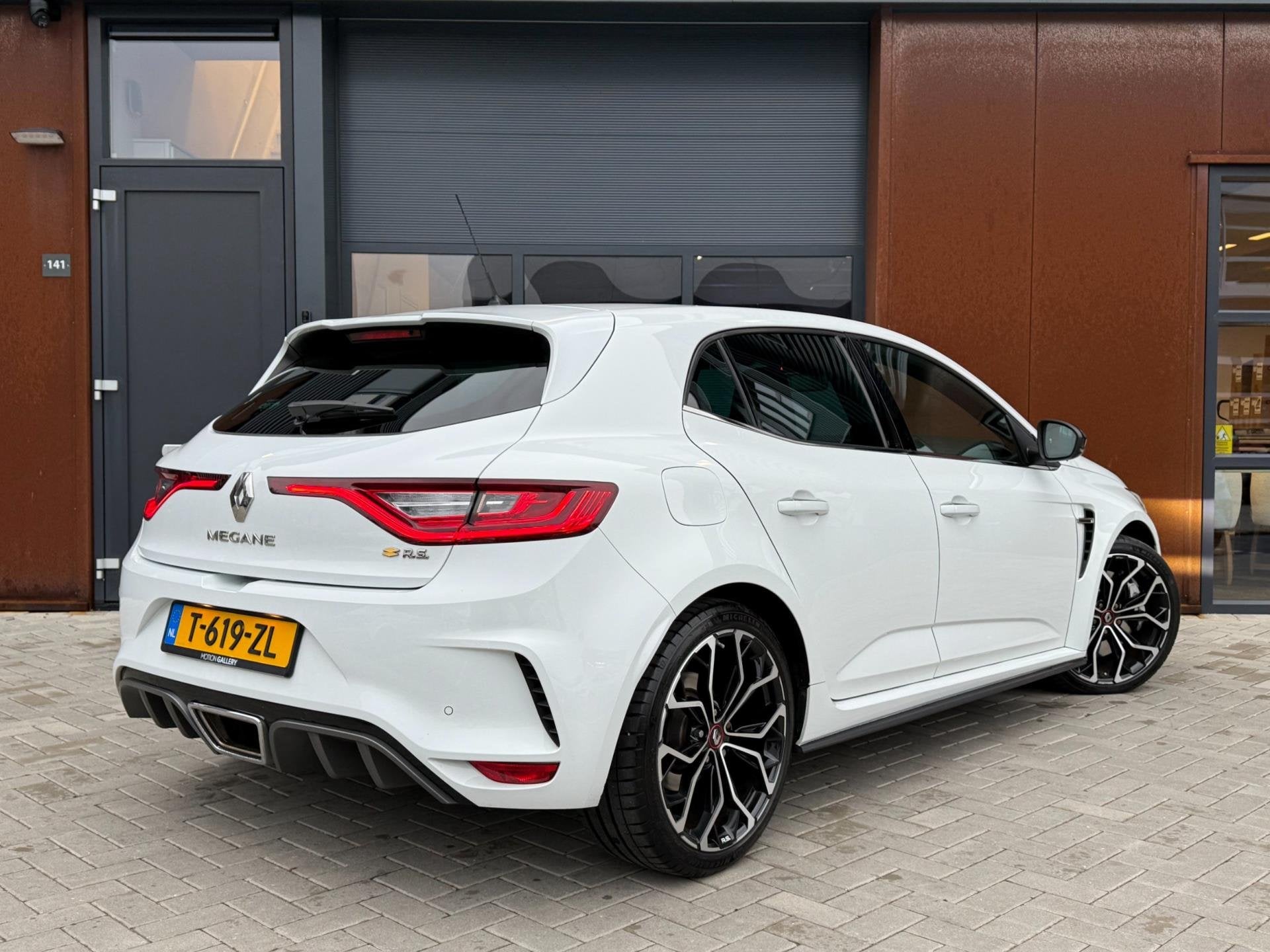 Renault Mégane 1.8 TCe 280 RS | Dealer | 19" LM | CarPlay |, Dealer onderhouden, Stof, Gebruikt, 4 cilinders