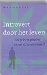 Introvert door het leven., Ophalen of Verzenden, Zo goed als nieuw