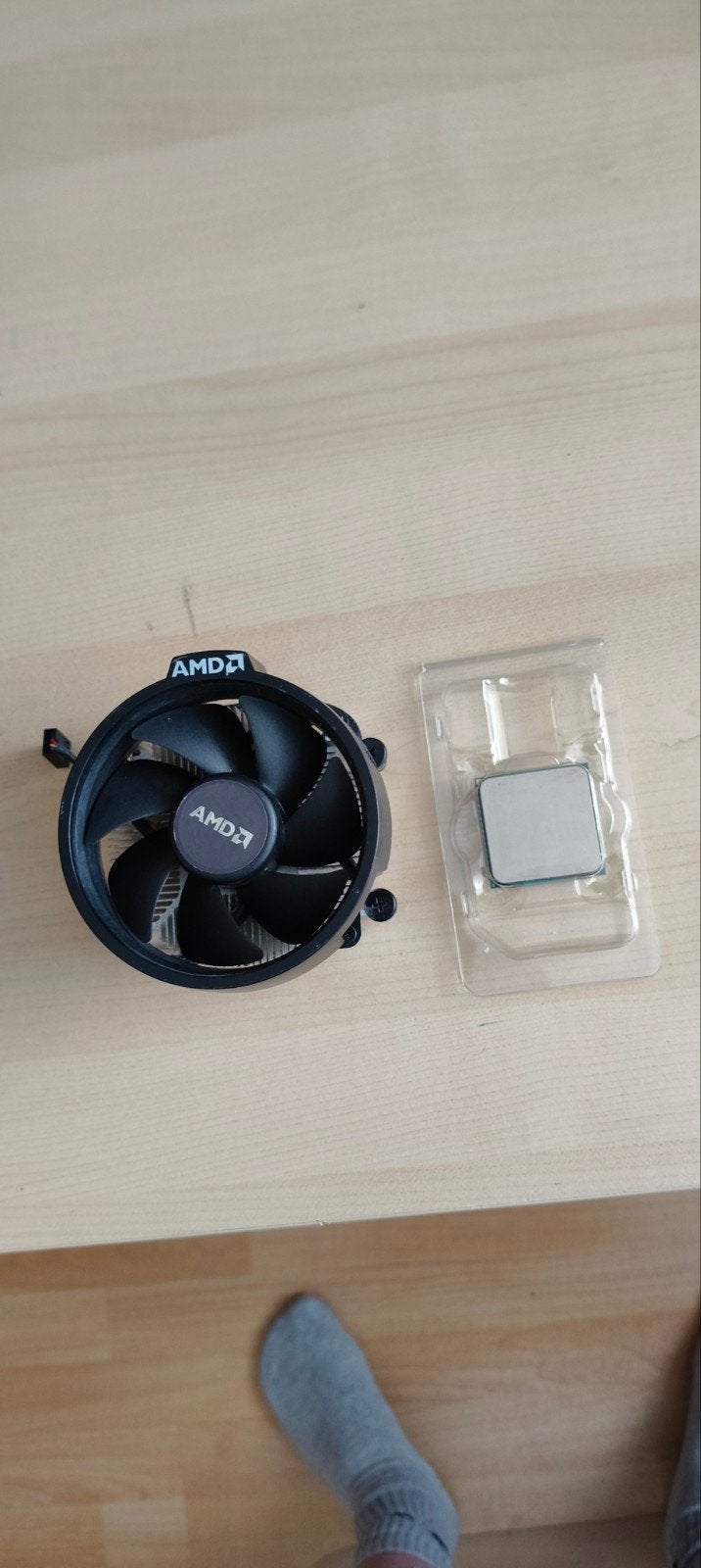Amd RYZEN 5 1600 met processor compleet, Computers en Software, Ophalen of Verzenden, Gebruikt, Luchtkoeling