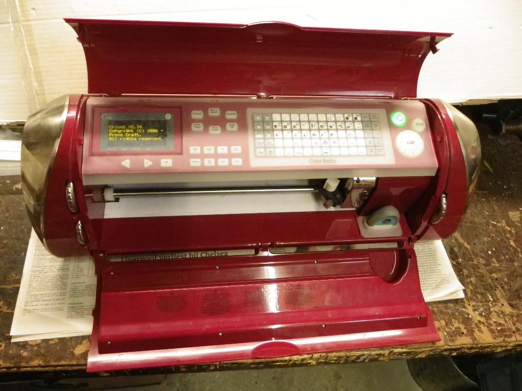 Cricut Cake, elektronische snijmachine, Hobby en Vrije tijd, Gebruikt, Ophalen of Verzenden, Papier of Karton, Cricut