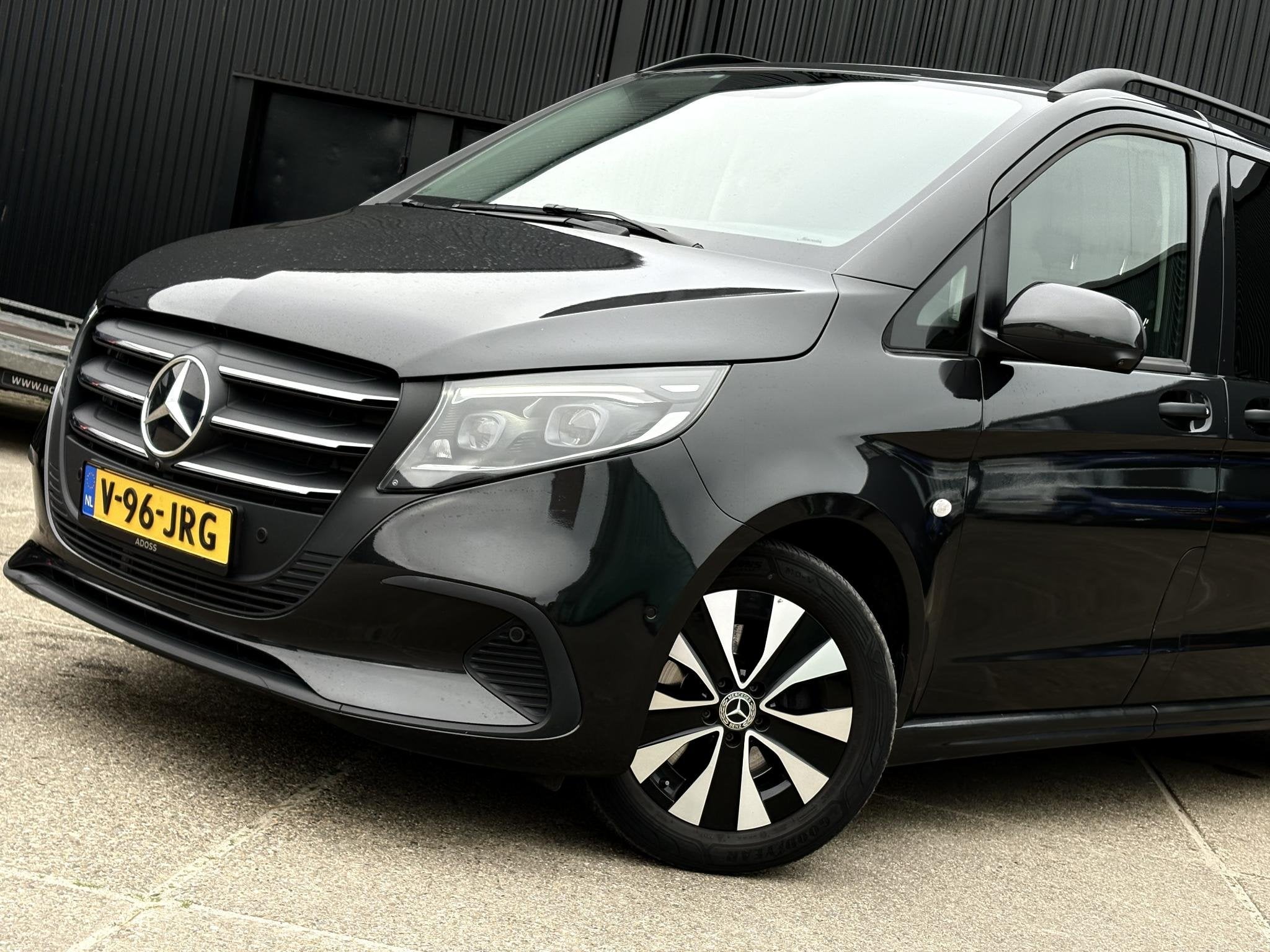 Mercedes-Benz Vito 119 CDI L3 DC XXL | EXTRA LANG | LED | AU, Auto's, Automaat, Gebruikt, Euro 6, Zwart