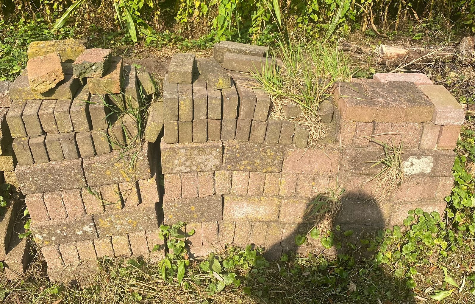Partij beton klinkers 6 en 10 cm dik, Ophalen, Zo goed als nieuw, Minder dan 100 cm, Minder dan 25 cm
