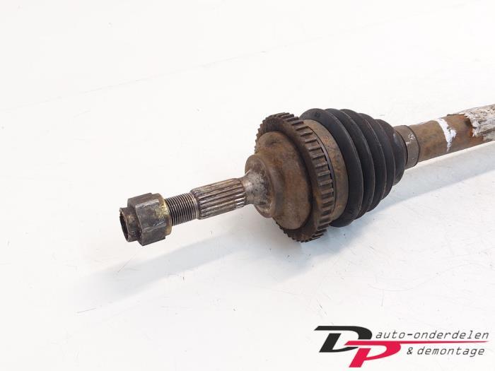 Aandrijfas links-voor van een Peugeot 206, Auto-onderdelen, Gebruikt, -, -, Ophalen of Verzenden