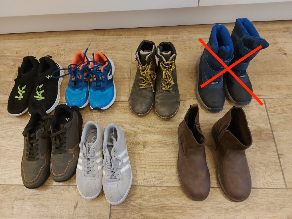 (Sport)Schoenen, Larzen, ADIDAS, sneaker, 35, Ophalen, Jongen of Meisje, Schoenen, Nieuw