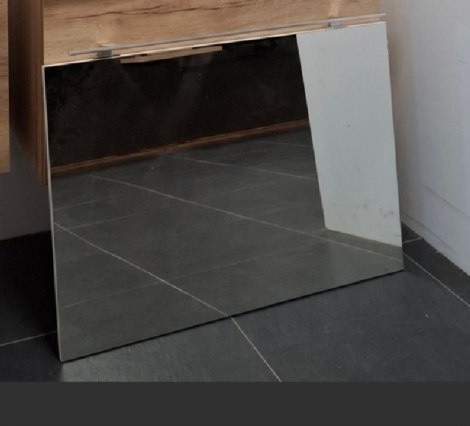 Nieuwe spiegel met led verlichting, Ophalen, Minder dan 50 cm, Nieuw, Minder dan 100 cm