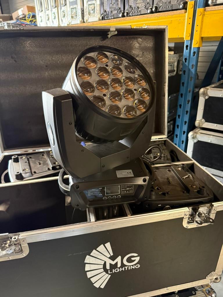 19x15w zoom wash movinghead, Ophalen, Zo goed als nieuw, Licht