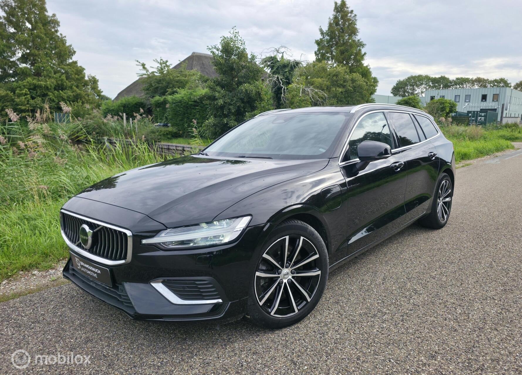 Volvo V60 2.0 T6 Plug-in hybrid AWD / Carplay / Stoelverw., Auto's, Automaat, Stof, Gebruikt, 4 cilinders