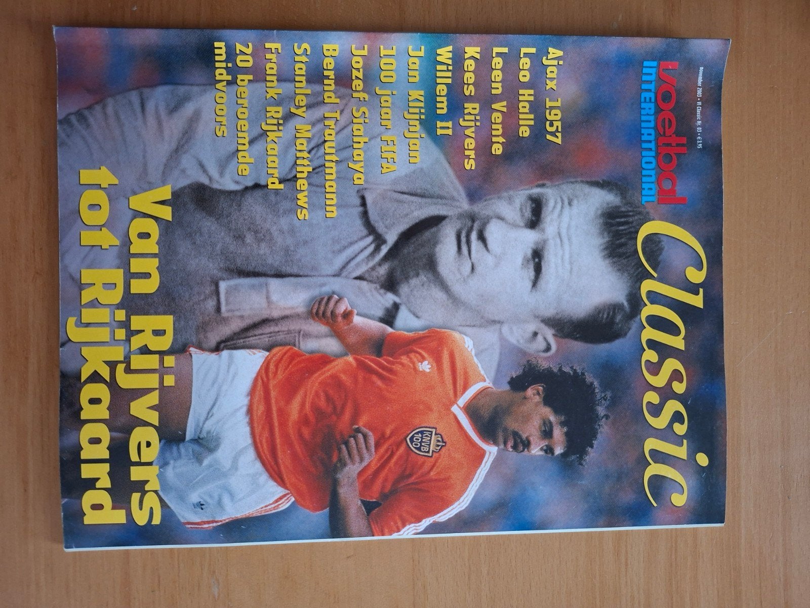 Voetbal International Classic Magazine - Van Basten/Rijkaard, Ophalen of Verzenden, Gelezen, Sport en Vrije tijd