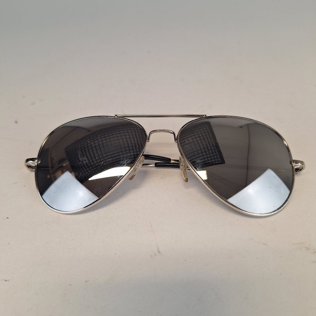 Stijlvolle Zonnebril met Spiegelglazen, unisex, Sieraden, Tassen en Uiterlijk, Overige merken, Zonnebril, Ophalen of Verzenden