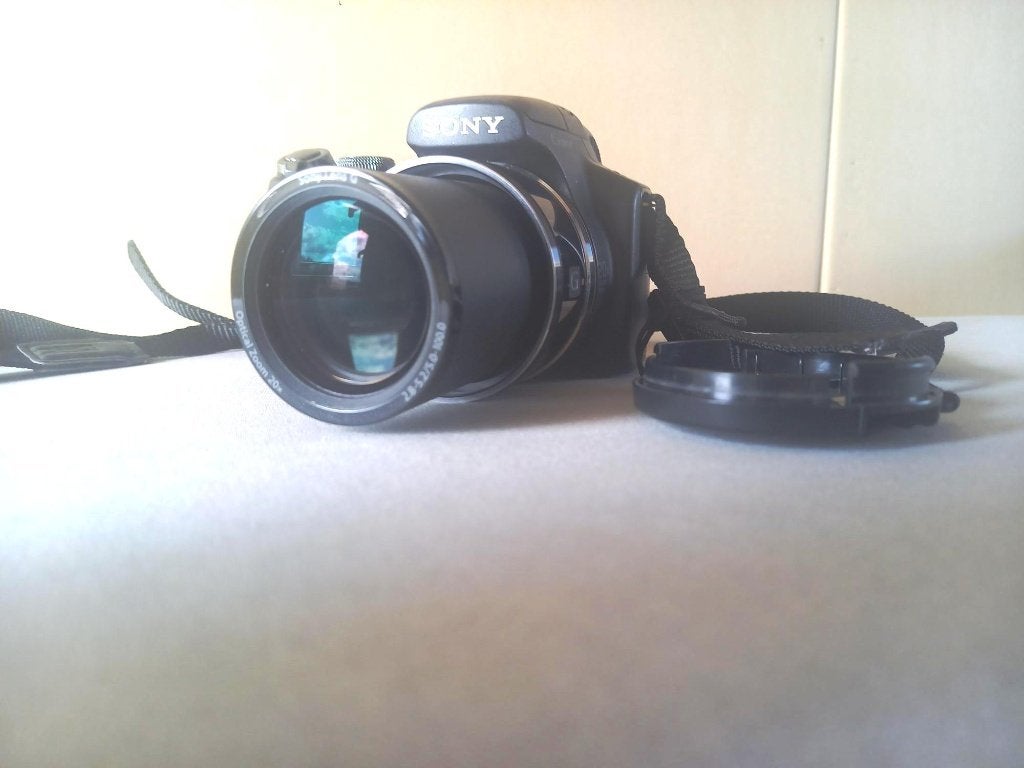 Sony Cybershot DSC-HX1, 9 Megapixel, Compact, Ophalen of Verzenden, Zo goed als nieuw