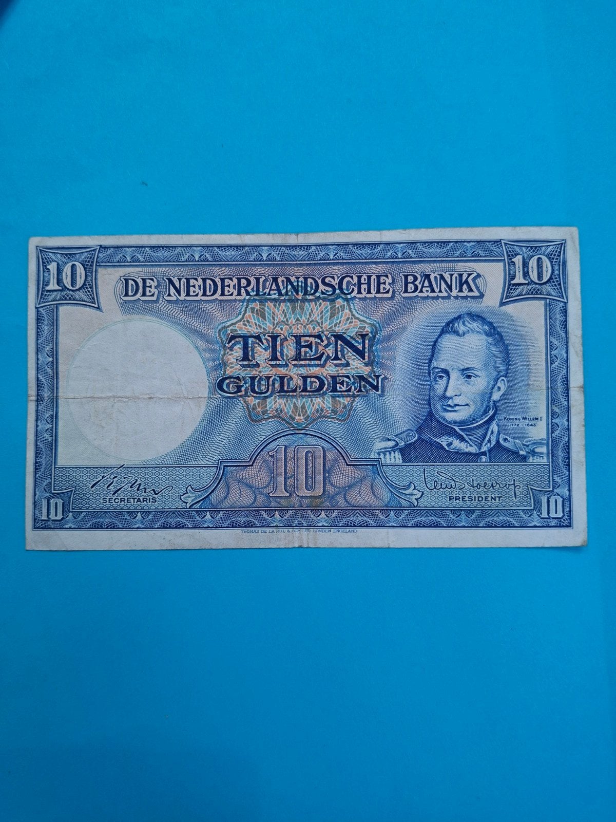 10 gulden Koning willem I uit 1949 in ZF
Serie nummer 5 AG 2, Ophalen of Verzenden, 10 gulden, Los biljet