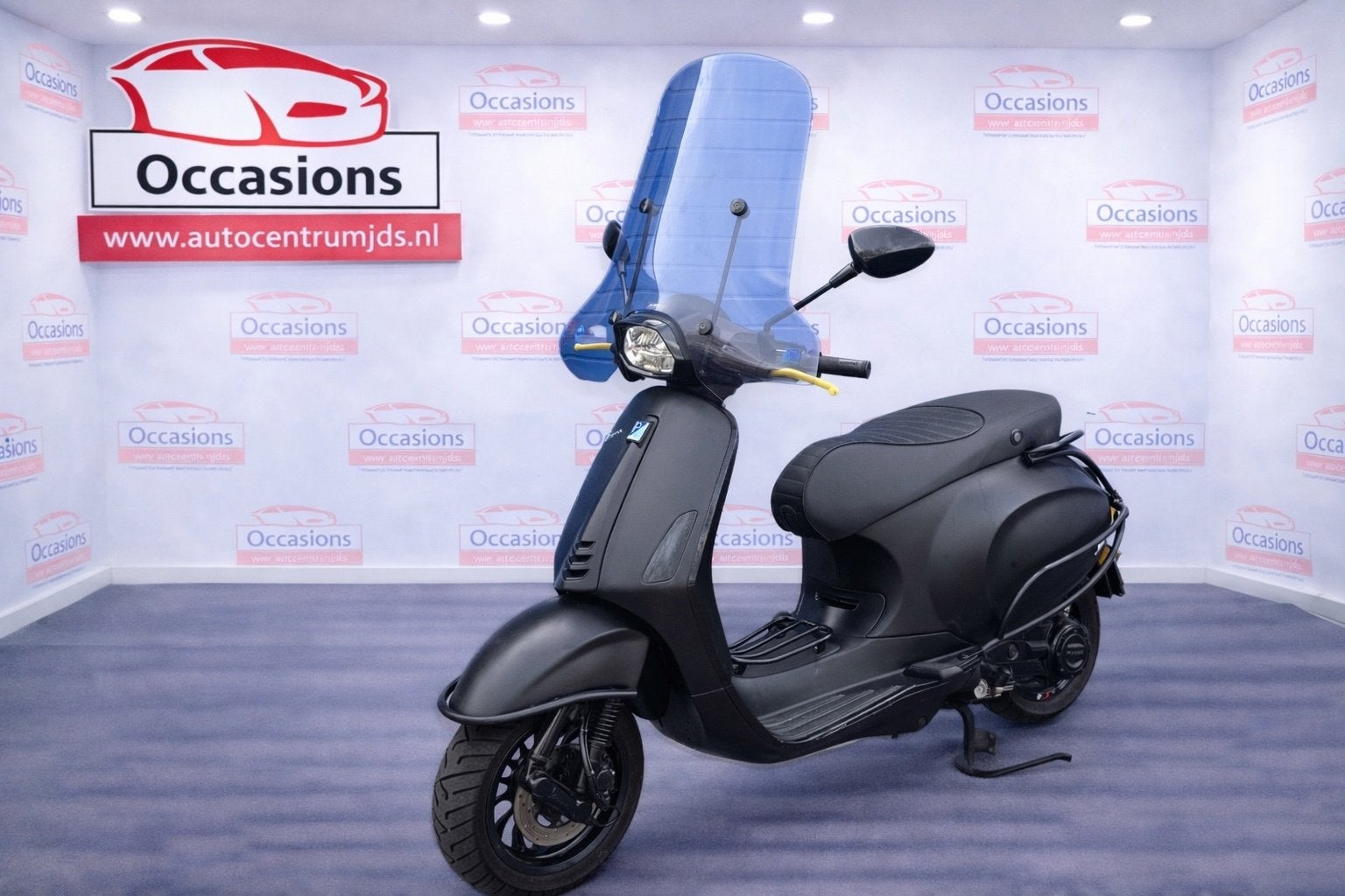 Vespa Snorscooter Sprint 50, Fietsen en Brommers, Snorfietsen en Snorscooters, Gebruikt, Vespa, Autocentrum jds, Benzine