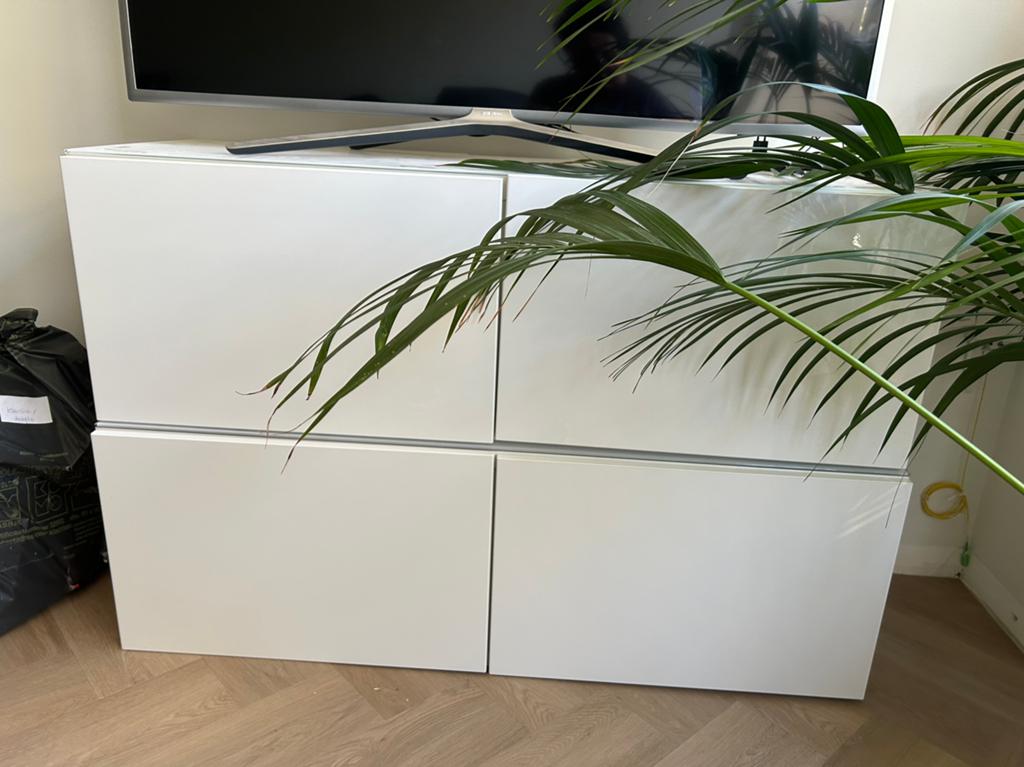 Besta tv-meubel Ikea, Ophalen, Zo goed als nieuw