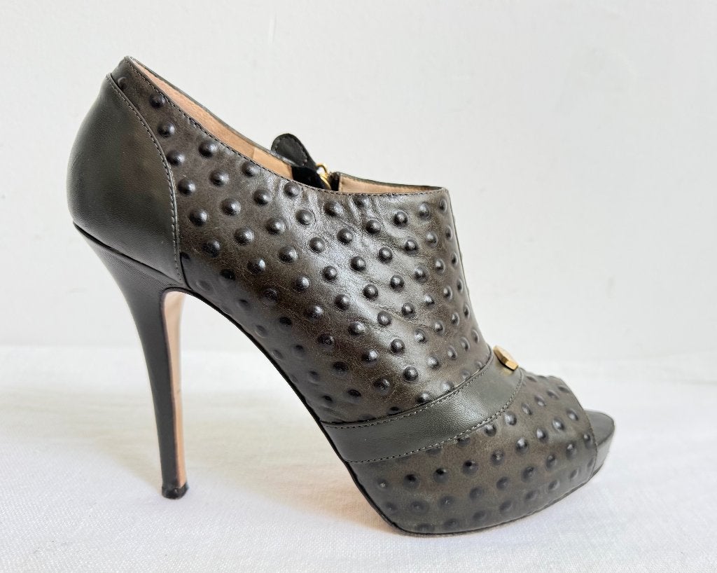Escada peeptoe 39, Ophalen of Verzenden, Zo goed als nieuw, Sneakers of Gympen