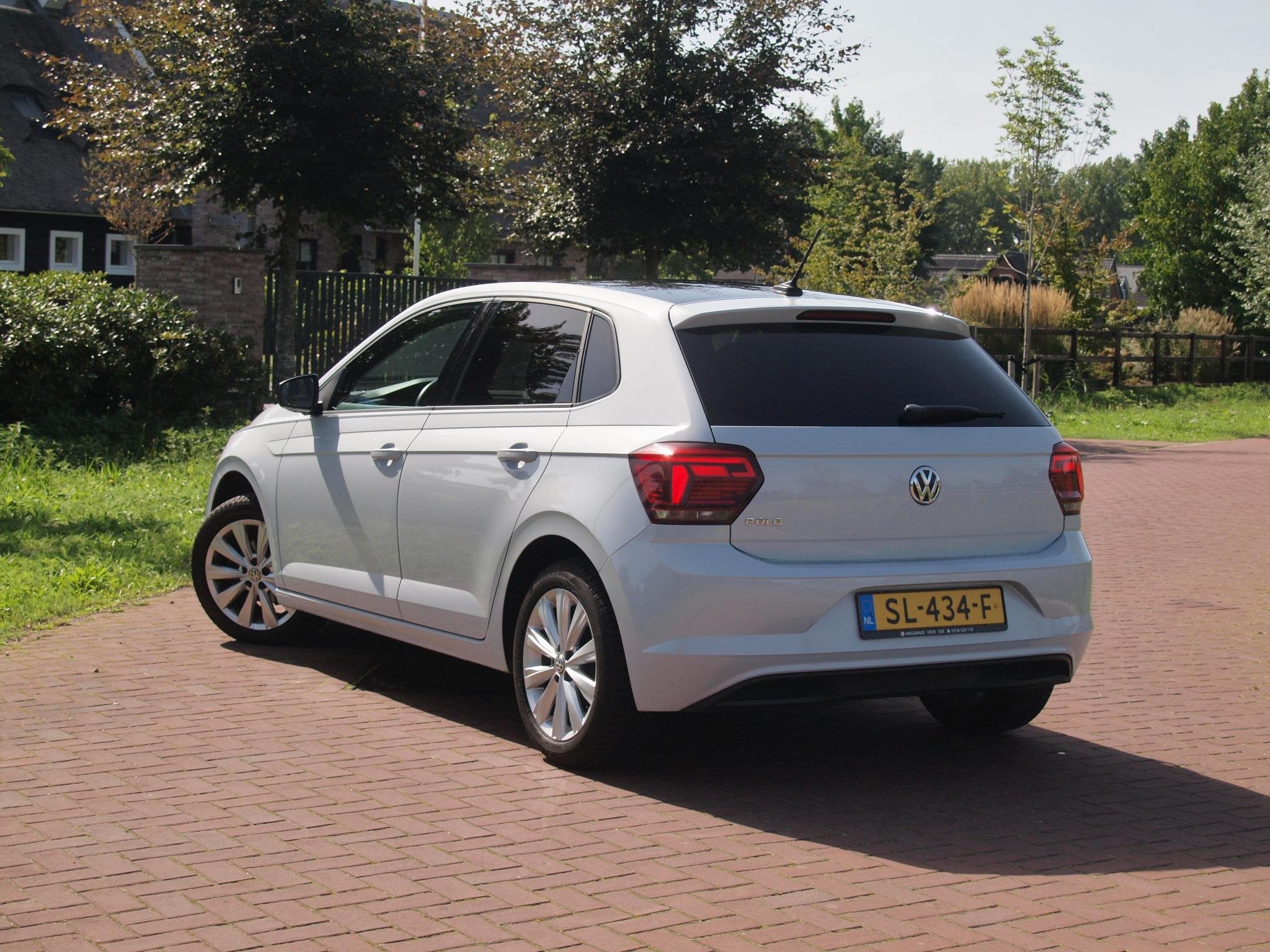 Volkswagen Polo 1.0 TSI Highline | Apple Carplay | Sportstoe, Voorwielaandrijving, Stof, Wit, Bedrijf