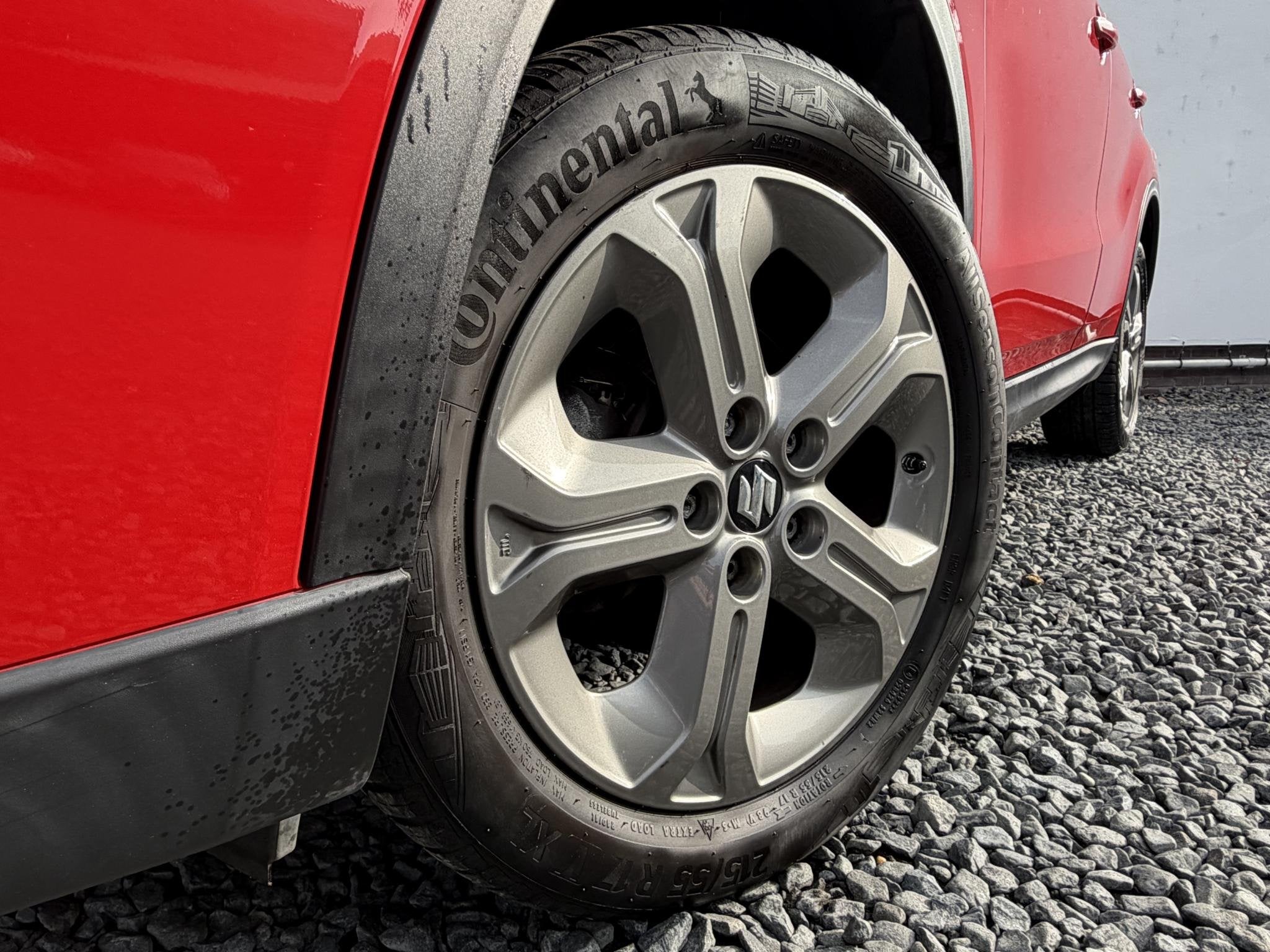 Suzuki Vitara 1.6 Exclusive Automaat, Apple Carplay/Android, Stof, Gebruikt, 4 cilinders, 1095 kg