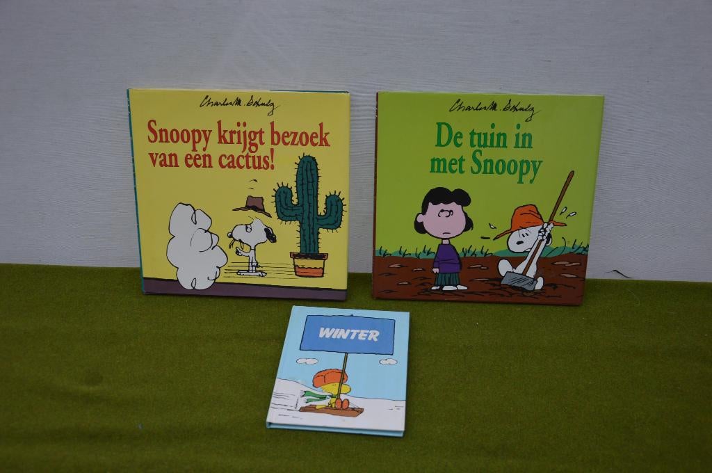 3 Vintage boeken over Snoopy en Charlie Brown door Charles M, Boeken, Ophalen of Verzenden, Zo goed als nieuw, Charles M. Schulz