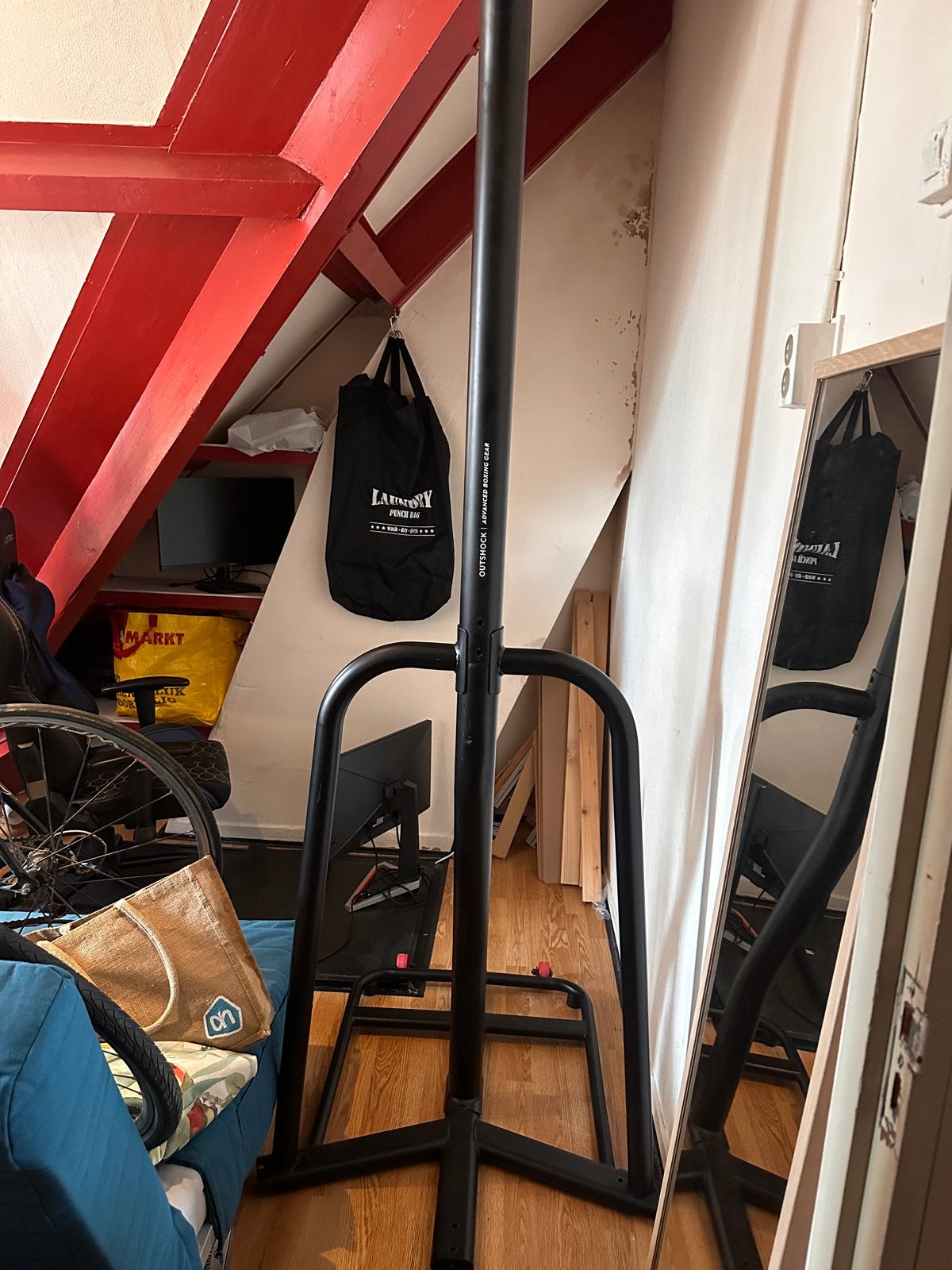 Bokszakstandaard met bokszak en boxhandschoenen Decathlon, Ophalen, Zo goed als nieuw, Bokszak