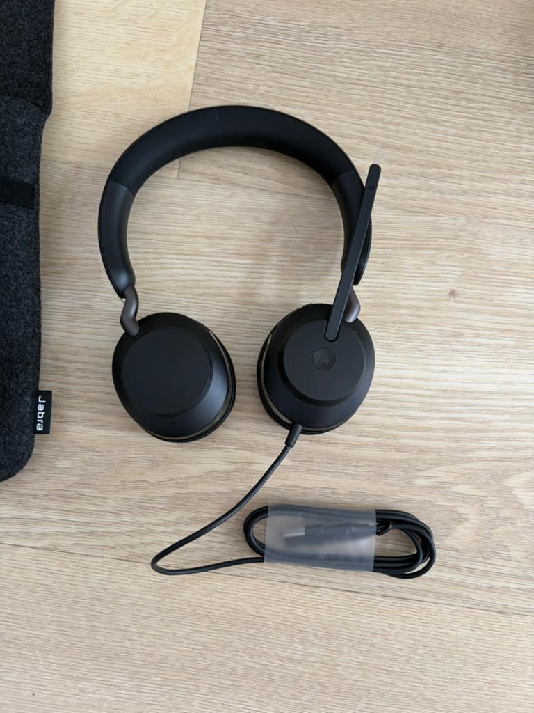 Jabra Evolve2 40