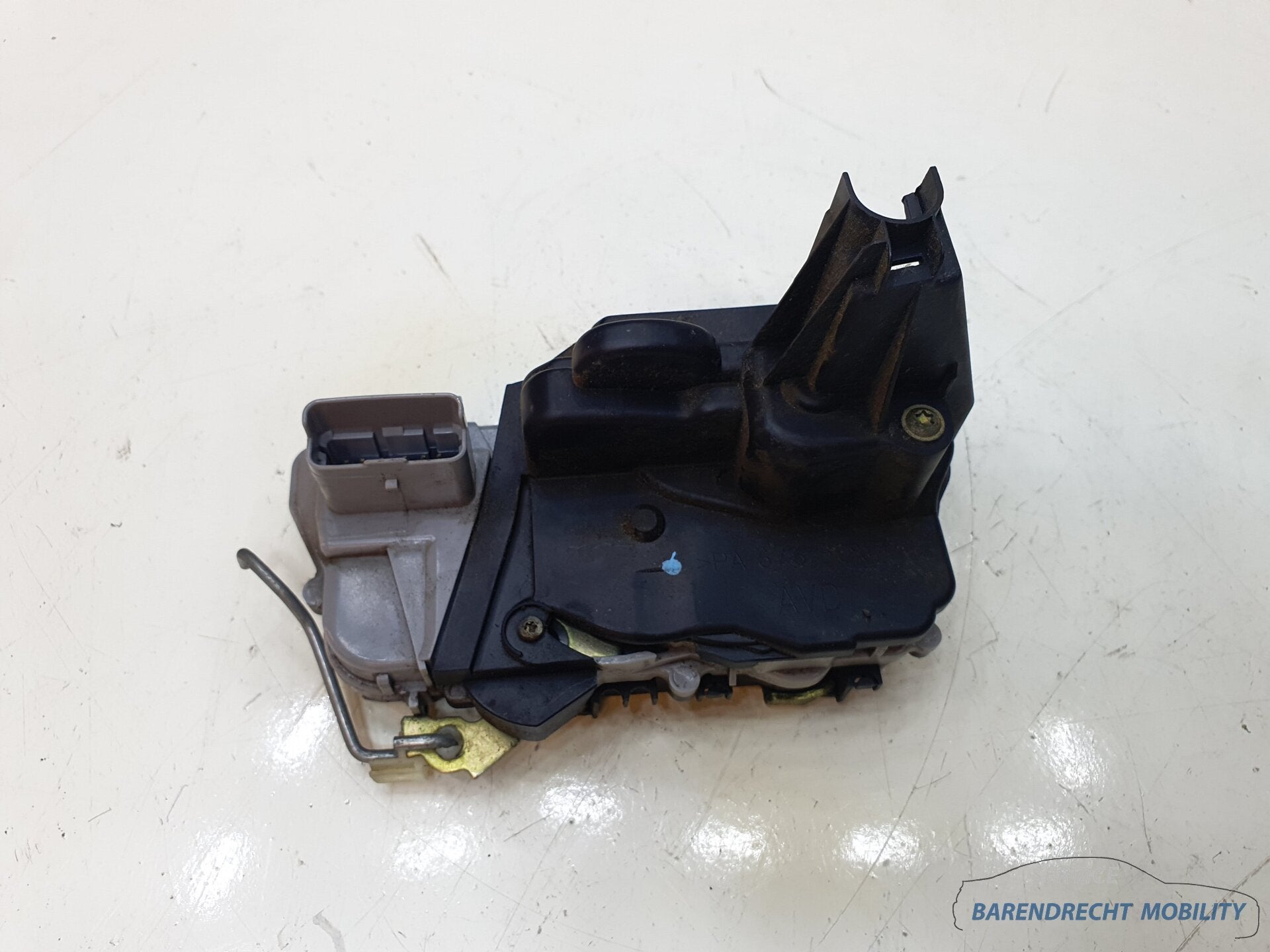 Peugeot 307 portierslot links achter LA bestuurderskant orig, Taurusavenue 1
2132 LS  Hoofddorp, NL, Gebruikt, Contact.group@renault.com