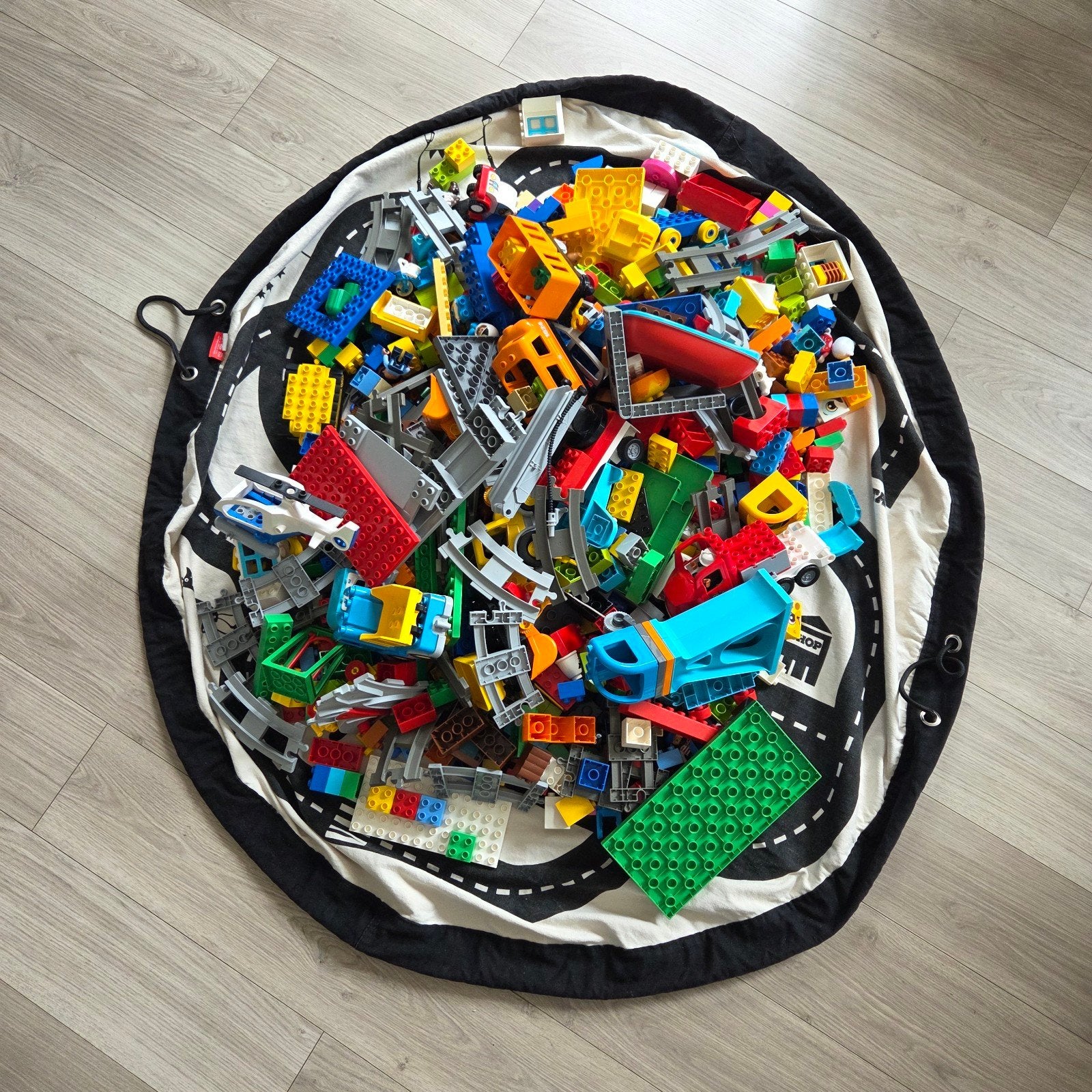 Grote Play & Go speelzak vol DUPLO, Ophalen