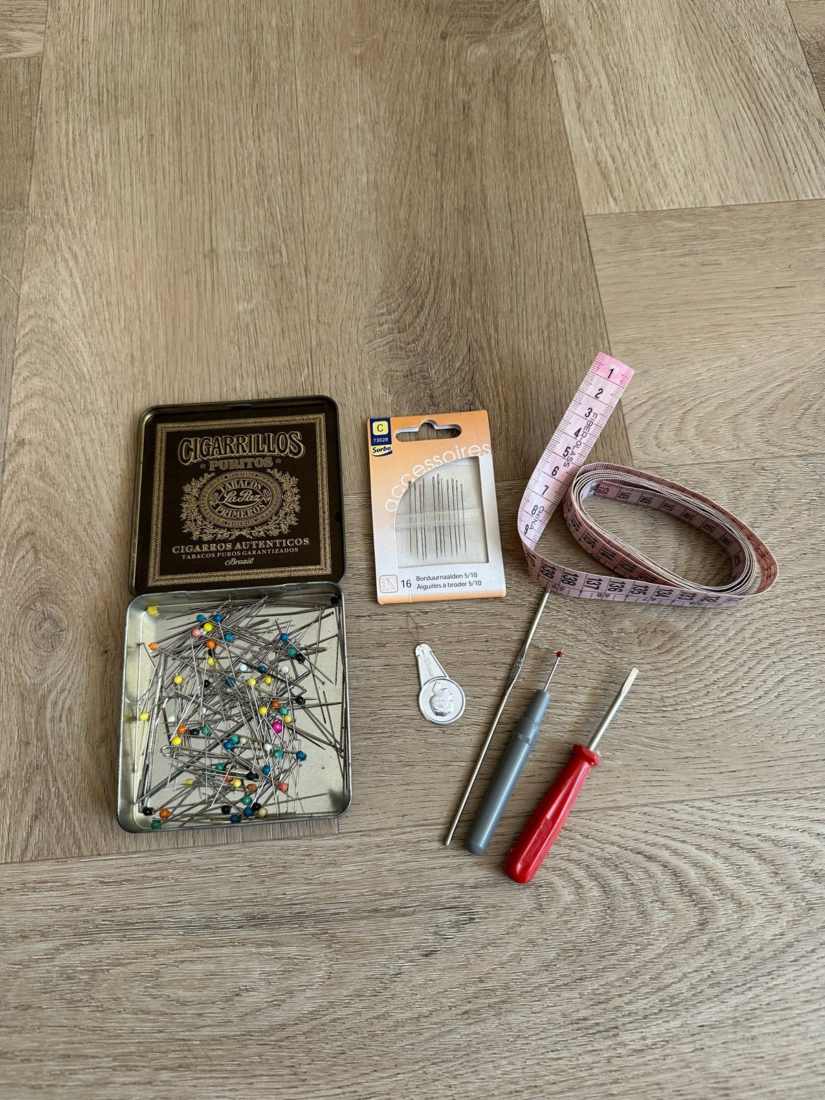 Naai- en handwerkgereedschap set, Ophalen of Verzenden, Gebruikt, Overige typen