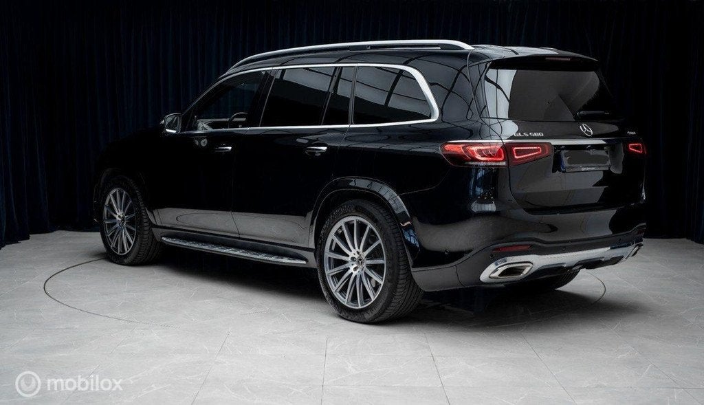 Mercedes GLS-klasse 580 4MATIC Premium Plus, Burmester, Pano, Auto's, Mercedes-Benz, Gebruikt, 8 cilinders, 7 stoelen, Zwart