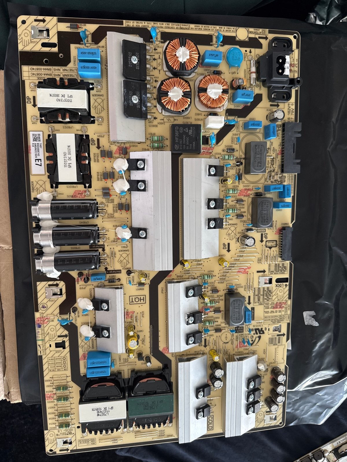 Samsung BN44-00874C Voeding TV UE75NU8000TXXN. POWERBOARD, Ophalen of Verzenden, Nieuw, 100 cm of meer, Samsung