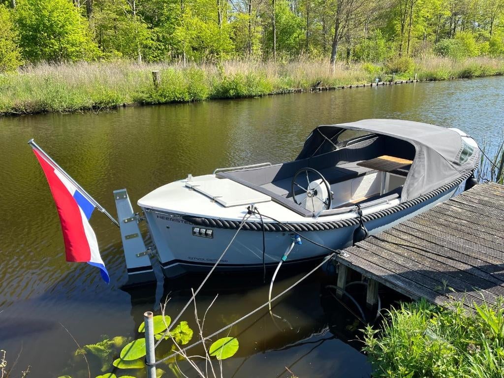 Prachtige Citysloep 650 - vol opties!, Watersport en Boten, Ophalen, Zo goed als nieuw, Buitenboordmotor, Polyester