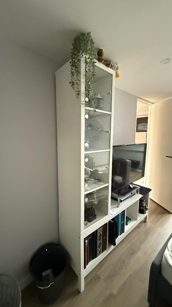Kallax kast met lage kast Ikea wit (zonder vitrinedeurtjes), Zo goed als nieuw, Minder dan 100 cm, 25 tot 50 cm, 50 tot 100 cm