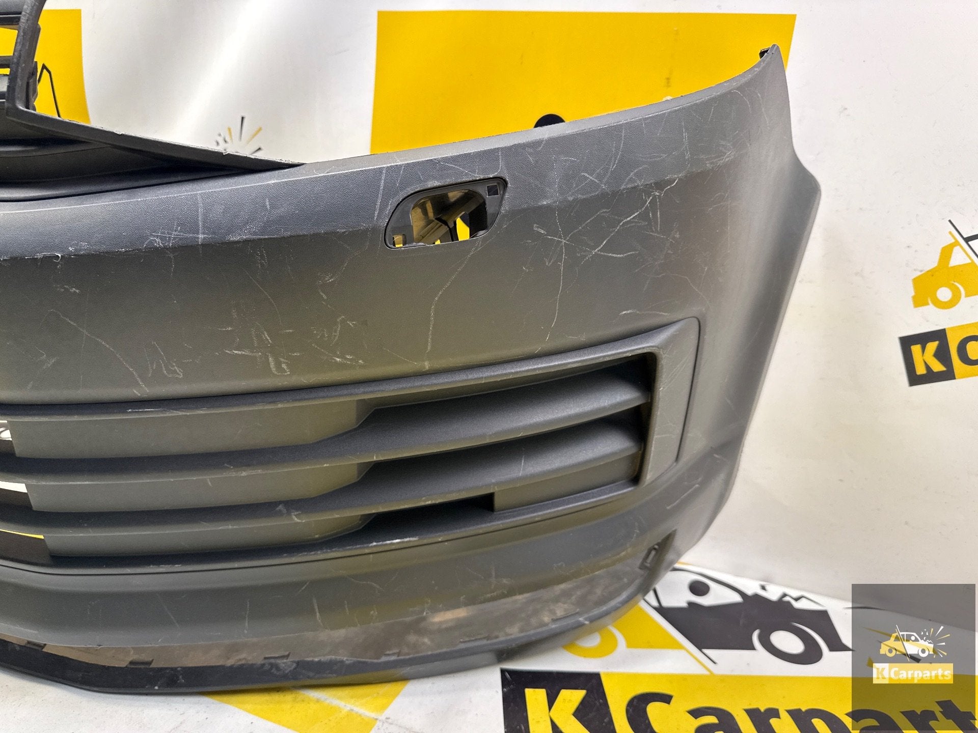 Volkswagen Transporter T6 T7 Voorbumper 7E0807221D, Auto-onderdelen, Gebruikt, Volkswagen AG, Bumper, Berliner Ring 2
38440  Wolfsburg, DE