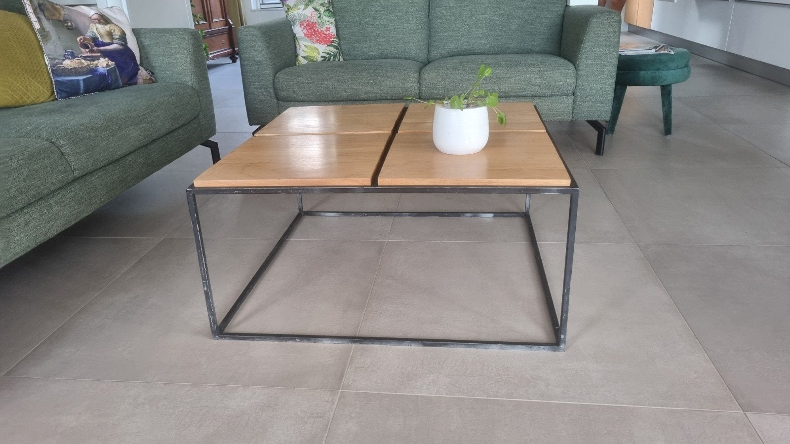 Moderne salontafel met houten blad en metalen frame, Gebruikt, 50 tot 100 cm, Modern, Industrieel, Vierkant