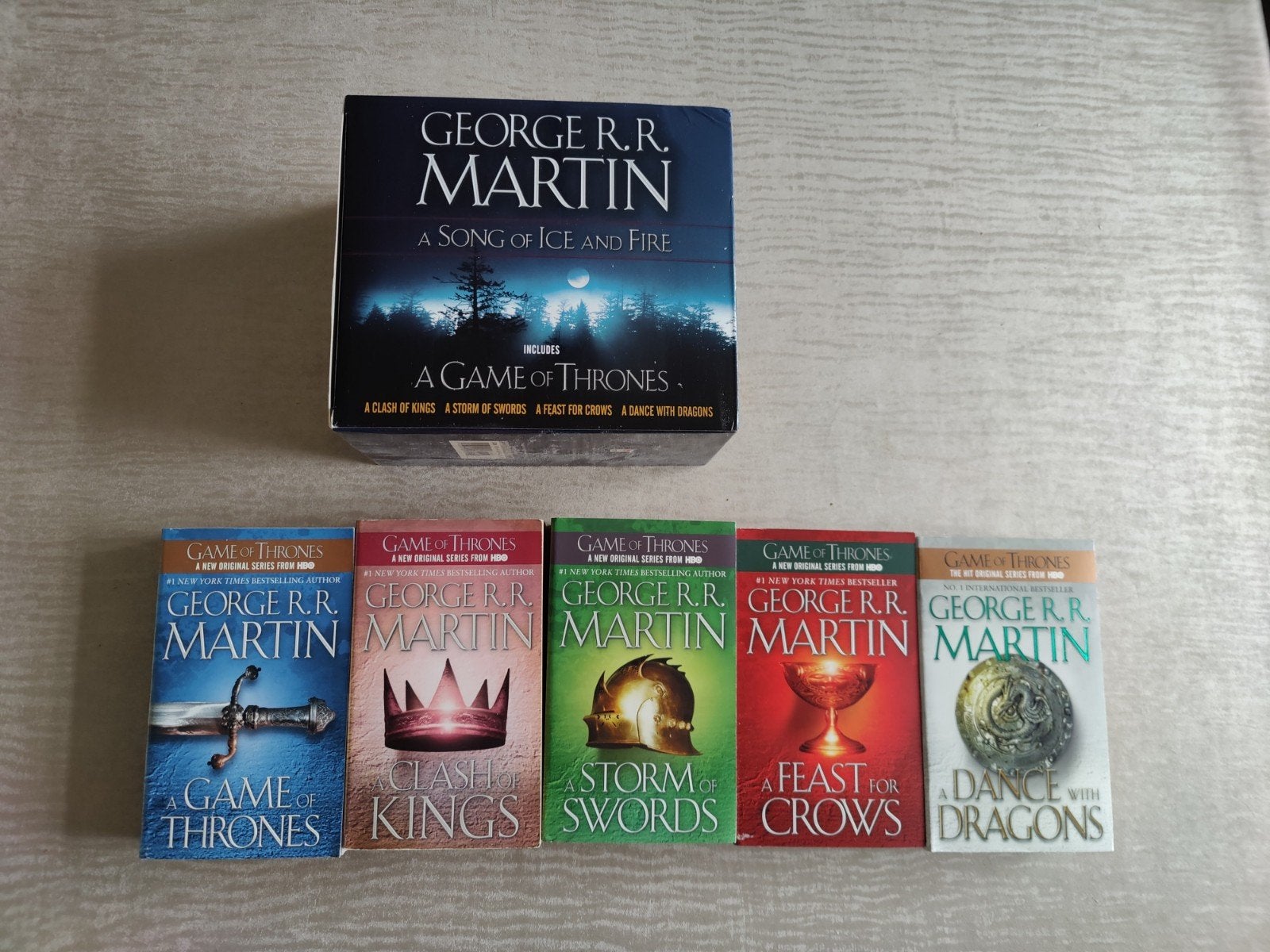 Game of Thrones Boekenset (5 boeken), Boeken, Ophalen of Verzenden, Gelezen, George R.R. Martin