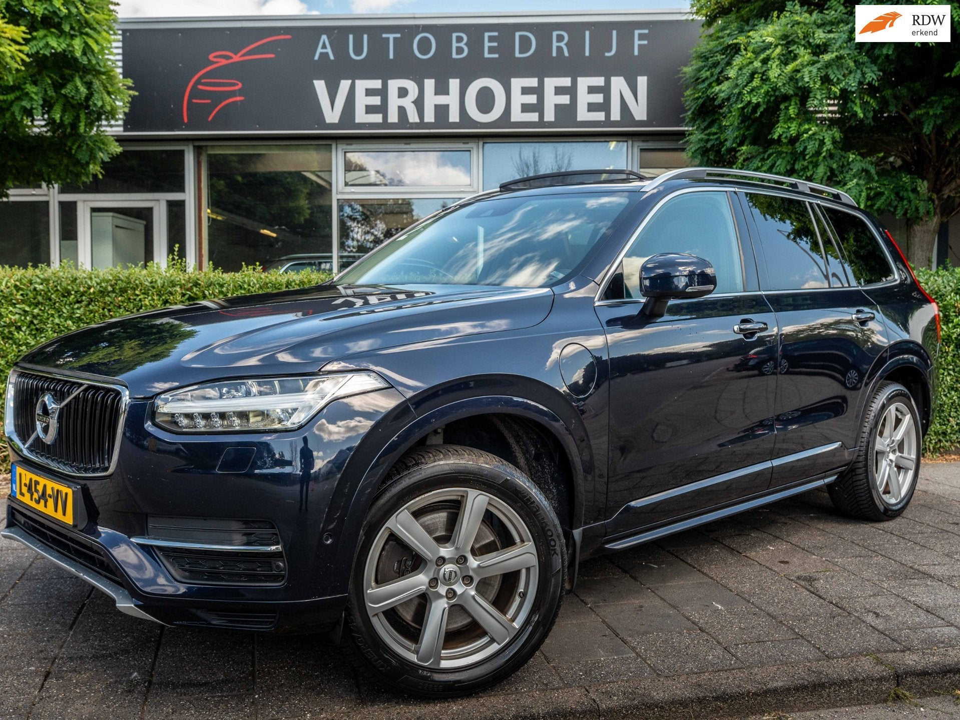 Volvo XC90 2.0 T8 Twin Engine AWD | 7 PERS | PANORAMA | 360, Auto's, Dealer onderhouden, Gebruikt, 1969 cc, 7 stoelen