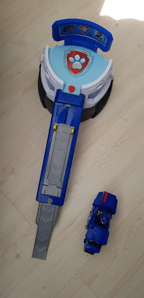 Paw Patrol lanceringsschans met Chase en zijn motor., Ophalen, Zo goed als nieuw