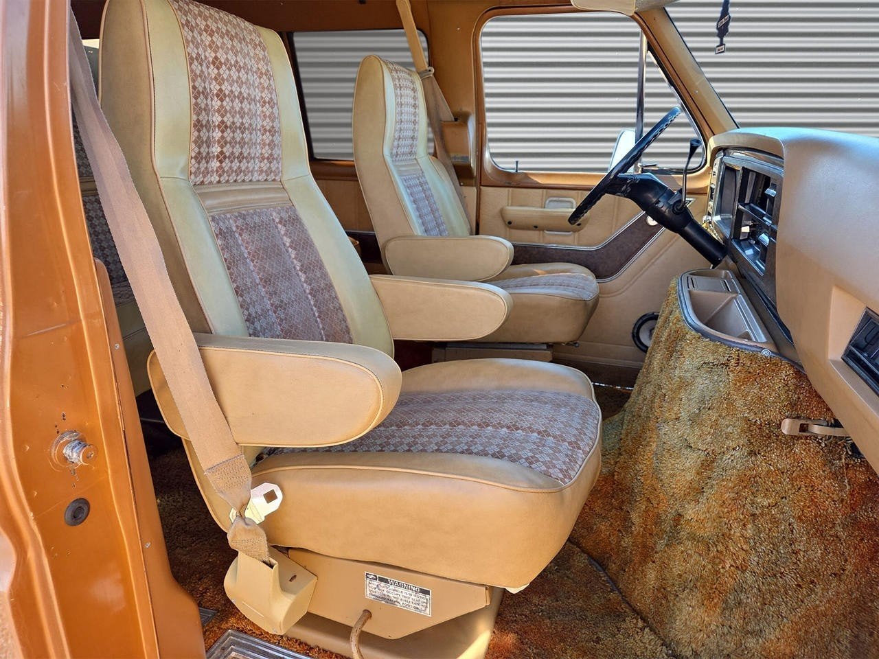 Ford USA Econoline E-150 CLUBWAGON (bj 1976, automaat), foto 12