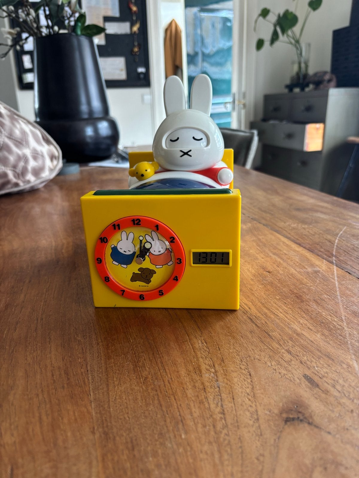 Vintage Nijntje klok/wekker, Gebruikt, Geel, Vintage, Werkt op batterijen